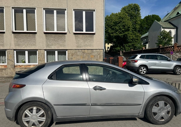 Honda Civic cena 15000 przebieg: 237472, rok produkcji 2006 z Pilzno małe 172